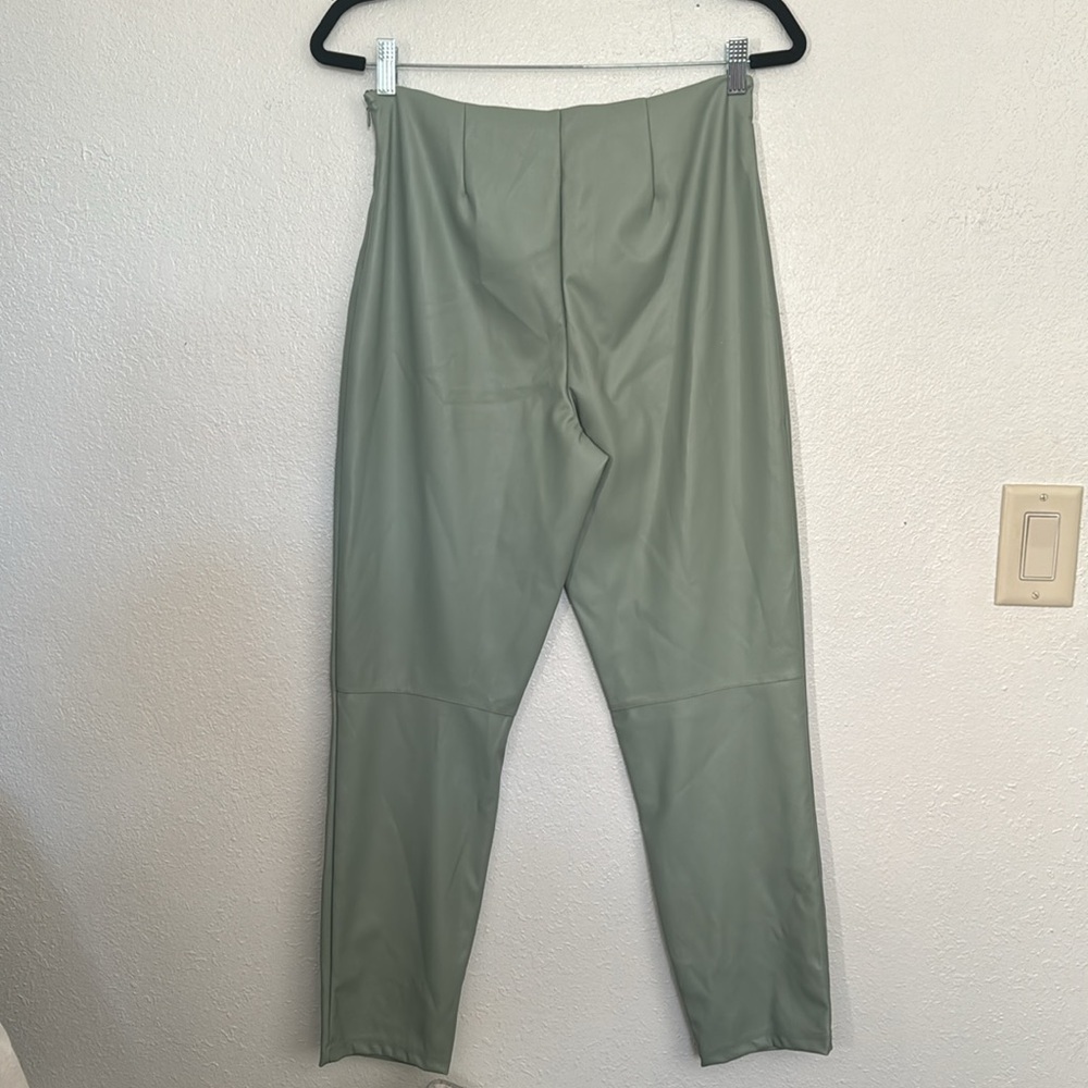 FABLETICS Pastel Green Vegan Leather High-Waisted Legging size L - Picture 6 of 10